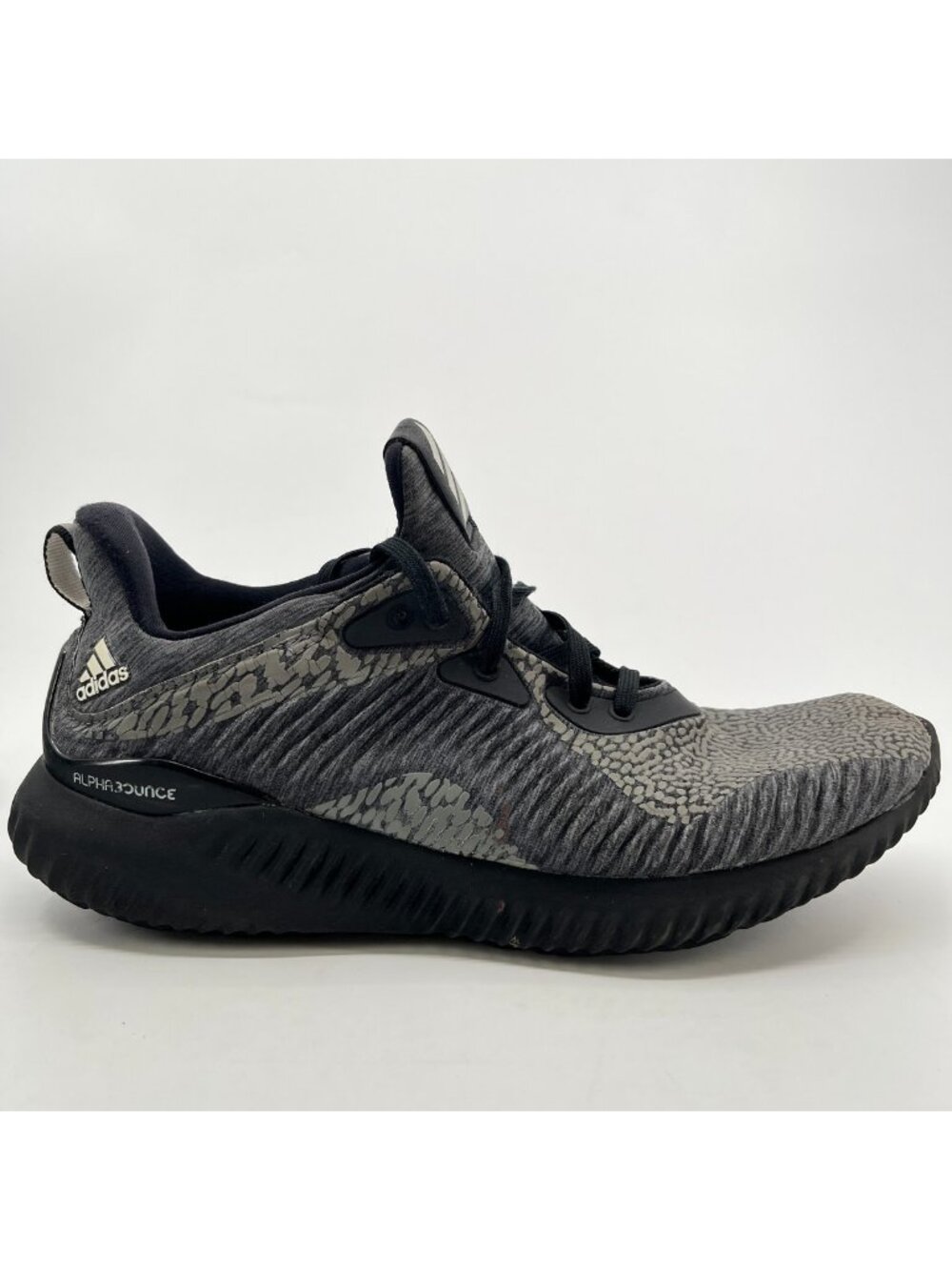 Adidas Alphabounce Boys Size 6Y Gray Black Athletic Running Shoes Sneakers